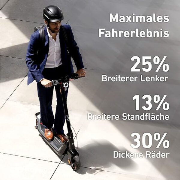 NIU E-Scooter mit & ohne Straßenzulassung (je nach Model bis zu 65km Reichweite & 120kg Belastung; extra breite Luftreifen; große Trittfläche; breiterer & höherer Lenker, IP54; klappbar; Display; App) - Image 5
