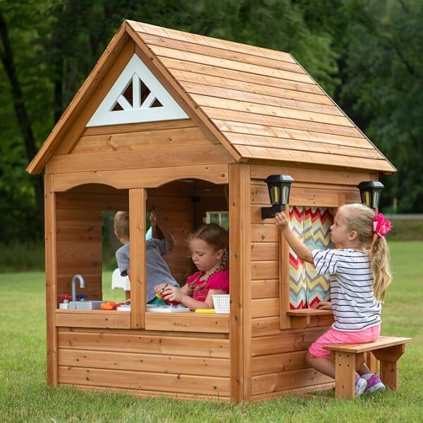 Backyard Discovery Spielhaus Aspen aus Holz | Outdoor Kinderspielhaus für den Garten inklusive Zubehör | Gartenhaus für Kinder mit Fenstern in Braun & Weiß - Image 4