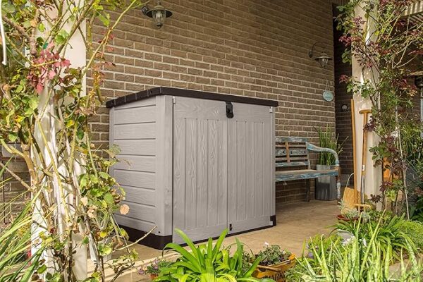Keter Store it Out Pro Mülltonnenbox mit Gasdruckfeder, wetterfest, abschließbar, beige, 1.200 L, 145,5 x 82 x 123cm, passend für 2x240l Abfalltonnen - Image 3