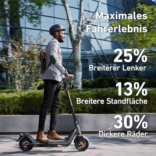 NIU E-Scooter mit & ohne Straßenzulassung (je nach Model bis zu 65km Reichweite & 120kg Belastung; extra breite Luftreifen; große Trittfläche; breiterer & höherer Lenker, IP54; klappbar; Display; App) - Image 5