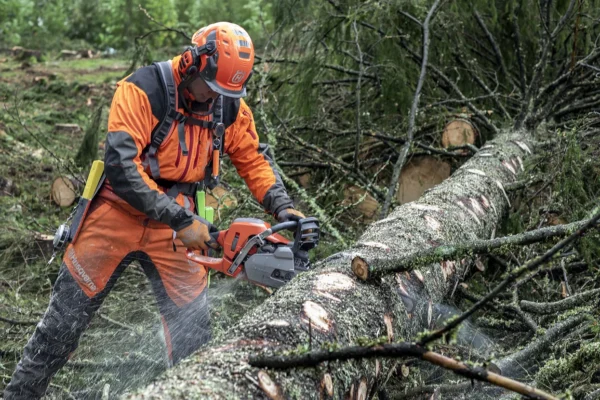 Husqvarna 550 XP® G Mark II – X-Torq - Image 5