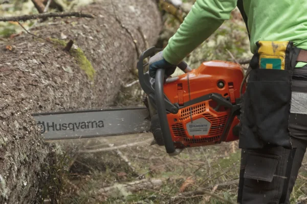 Husqvarna 585 / 60 – X-Torq - Image 2
