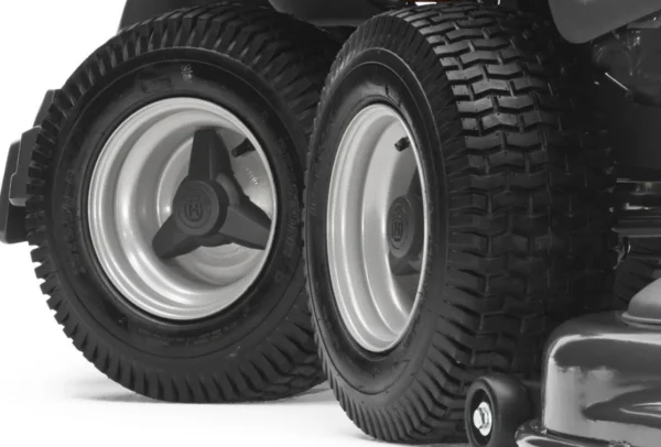 Husqvarna RC 318T – ohne Mähdeck – Modell 2025 - Image 6